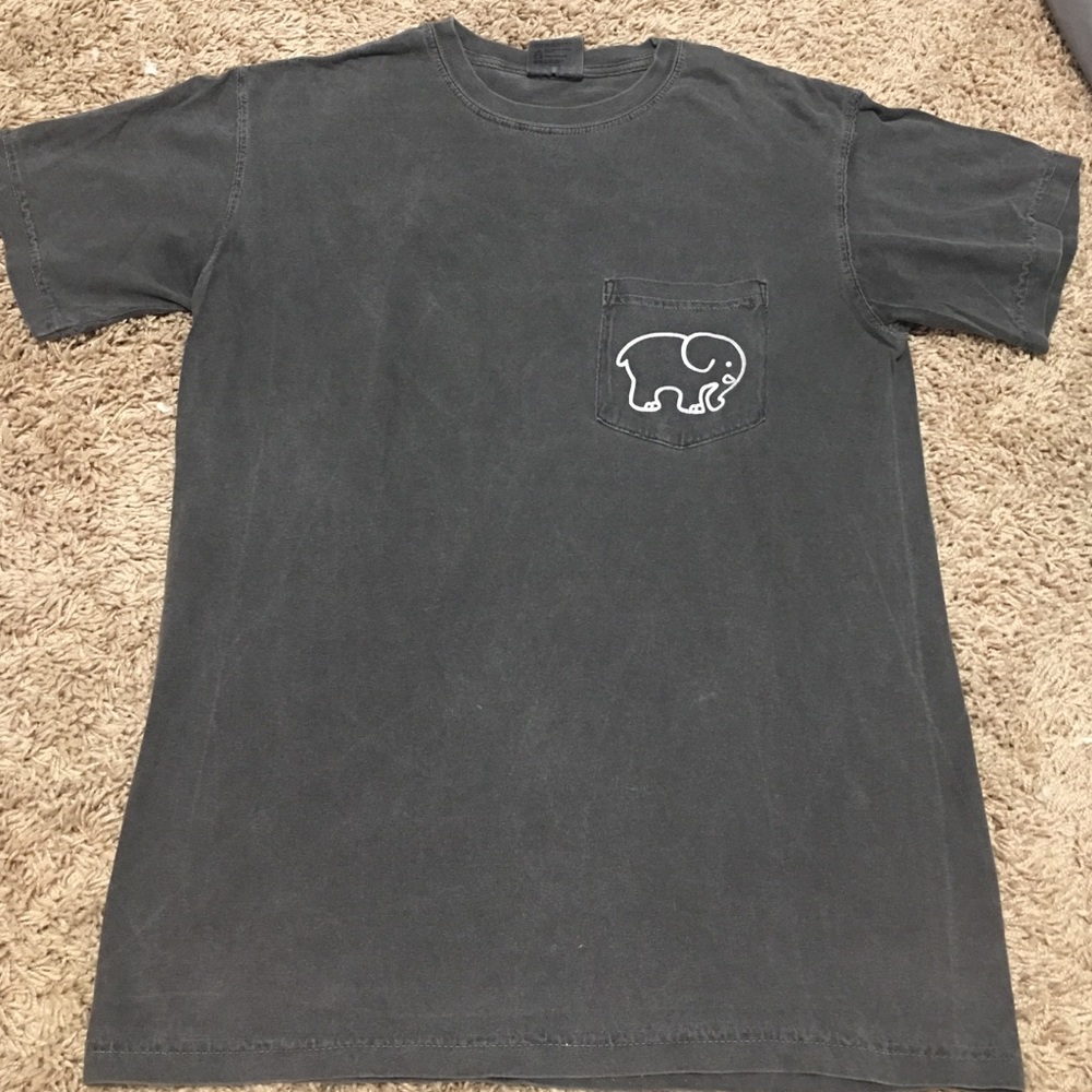 Ivory Ella gray t-shirt with solar pattern